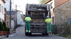 Foto de archivo de recogida de basura en Ribeira