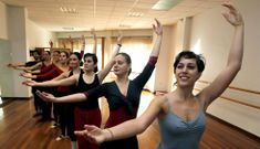 Perla de Arousa es una de las agrupaciones que se han sumado a esta causa solidaria. 