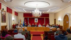 Pleno municipal de Tui en el que se aprobaron las cuentas del 2026