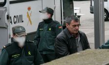 Jes�s Mejuto, el principal imputado y cerebro del secuestro, ayer ante el juzgado de Betanzos. 