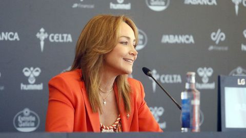La presidenta del Celta, Mari�n Mouri�o, durante la comparecencia de este jueves.