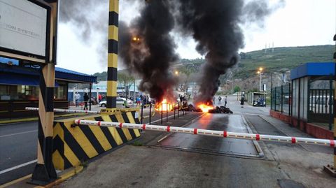 HUELGA EN ALCOA 