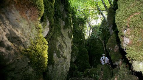 Os Grobos, en Becerreá, son formaciones de roca caliza erosionadas probablemente por el agua