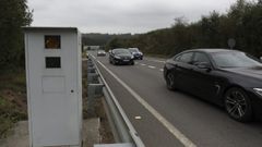 Las cabinas de control de velocidad, como esta de Santiago, no siempre tienen un radar dentro