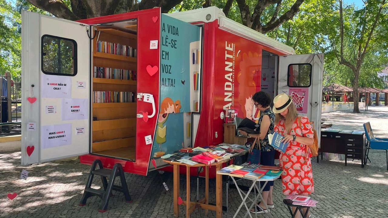 De Lugo a Sertã para participar en un maratón literario de 24 horas con obras en gallego