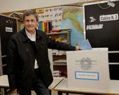 Gianni Alemanno, candidato del PdL en Roma, qued� de segundo con un 30 % de los votos.