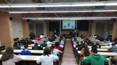 Aula de la Universidad de Oviedo, olimpiada de biología