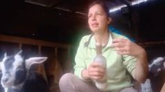 Captura del v�deo denuncia de una ganadera asturiana