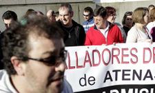 En la protesta participaron trabajadores de la firma y esposas de los encerrados en Navantia.