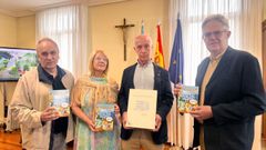 Acto de entrega realizado en la alcald�a de Vilanova