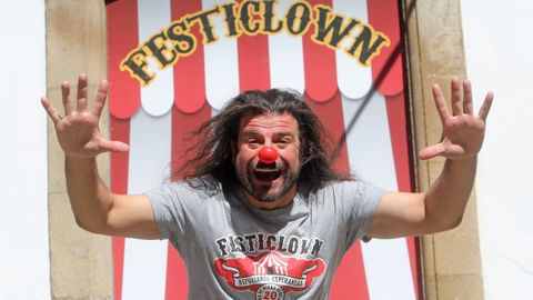 O lucense Iv�n Prado � o fundador de Pallasos en Rebeld�a