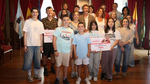 Los premiados fueron recibidos en el Concello