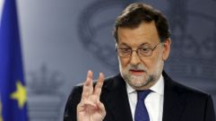 Rajoy dice que �su opci�n y la de su partido sigue adelante�