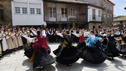 A xornada estivo chea de msica e baile