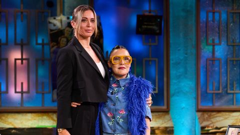 Paula Badosa junto a Candela Peña