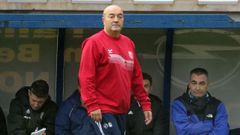 Alberto Mariano, en la banda del Julio Mato en el duelo con el Estradense.