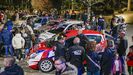 Numerosas personas participaron en la presentación de la prueba en la Alameda de Noia
