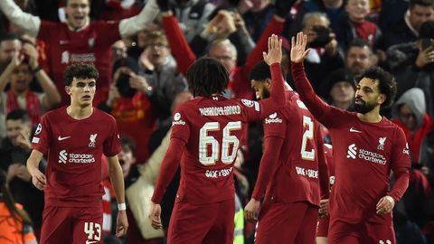 Los reds celebrando uno de sus goles