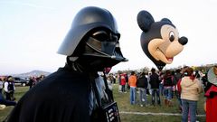 Los destinos de Darth Vader y de Mickey Mouse estn unidos desde la compra de Star Wars por Disney