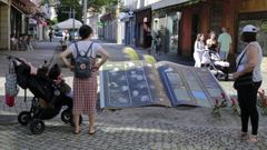 Libros de buen tama�o, homenaje e informaci�n se distribuyen ya en diferentes lugares de la capital arousana