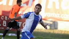 Arias celebra un gol