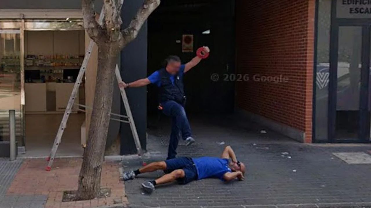 Una «agresión» en Murcia captada por la cámara de Street View se vuelve viral en Google Maps