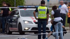 Heridos dos policas locales en Gav (Barcelona) en un tiroteo