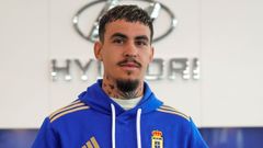 El futbolista francés Brandon Domingues, durante su presentación este jueves como nuevo jugador del Real Oviedo