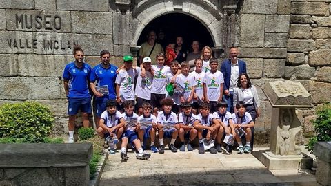 Dos equipos de Nueva York y Dub�i participantes en el Trofeo Congalsa visitaron el museo