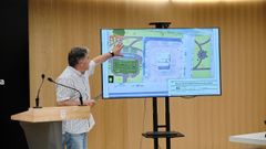 Lores present� este jueves en el Concello el proyecto del parque de Luis Otero
