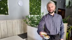 David Garc�a abri� en agosto del 2020 su propio negocio, el gastrobar Alpha Ra�ces en O Barco de Valdeorras