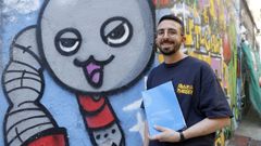 Alberto Santos Hermo, Ash, fotografiado en la zona de Churruca donde hab�a trabajos de Pelucas y Tayone. Santos ha logrado con su tesis sobre la historia del grafiti en Galicia un sobresaliente cum laude.