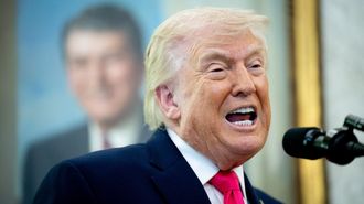 El presidente de Estados Unidos, Donald Trump, este martes en la Casa Blanca durante la toma de posesi�n de Markwayne Mullin como secretario de Estado de Seguridad Nacional.