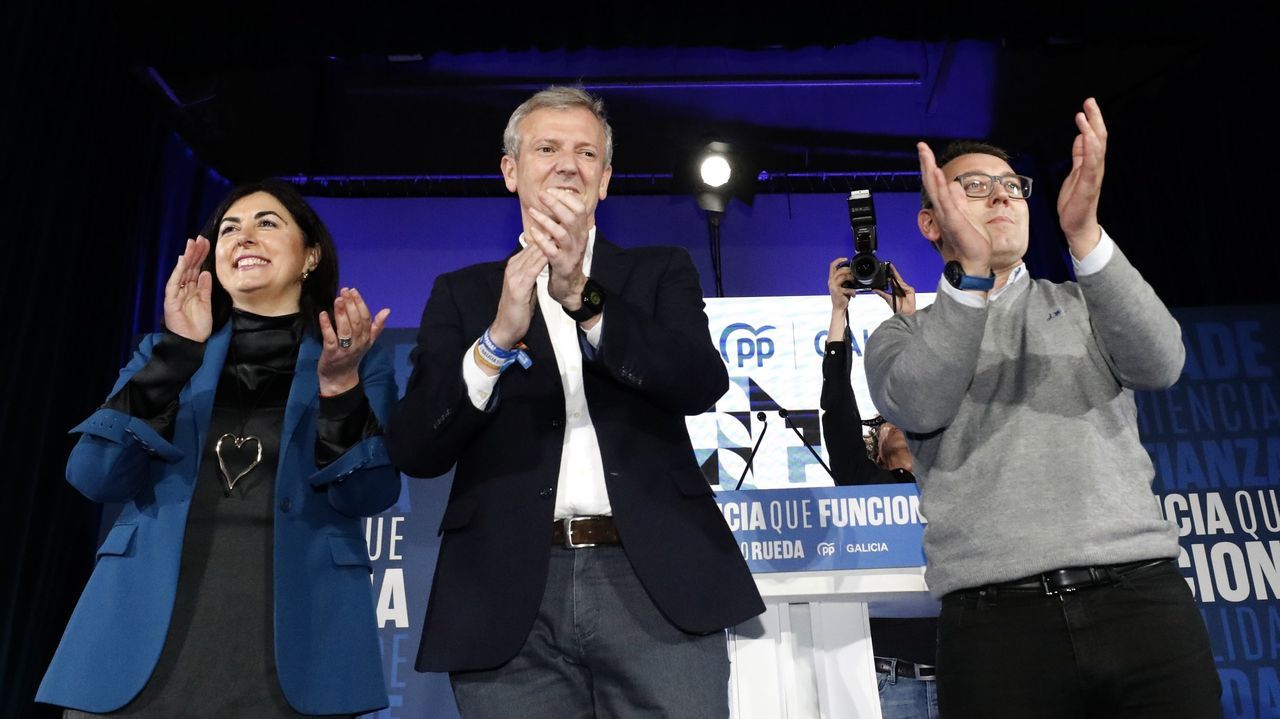 Alfonso Rueda mantendrá una reunión con alcaldes y alcaldesas de A Mariña este martes en el hotel Las Sirenas, en Viveiro