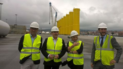 El consejero de Industria, Isaac Pola, la alcaldesa de Avils, Mariv Montesern, el consejero delegado del Grupo Danial Alonso, Orlando Alonso; as como el director de la Autoridad Portuaria, Rubn Marn.El consejero de Industria, Isaac Pola, la alcaldesa de Avils, Mariv Montesern, el consejero delegado del Grupo Danial Alonso, Orlando Alonso; as como el director de la Autoridad Portuaria, Rubn Marn