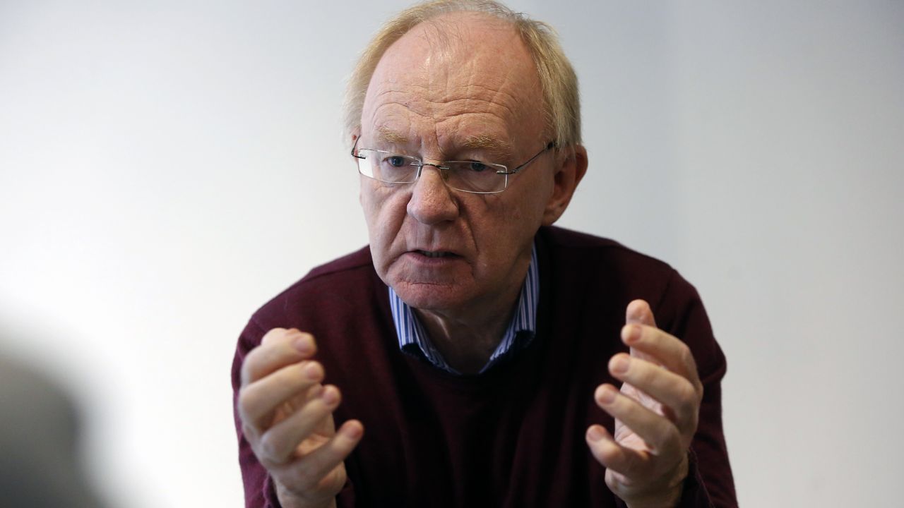 Lawrence Ries Laurence Rees: «Los nazis a los que entrevisté seguían diciendo que ...