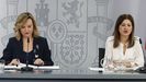 La ministra de Jueventud e Infancia, Sira Rego, a la derecha, present los pormenores de la ley