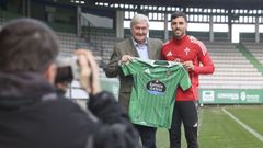 Manuel Ansede y Fabio Gonz�lez en la presentaci�n del jugador