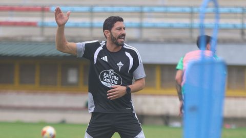 Javi V�zquez, entrenador del Racing de Ferrol