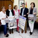 El alcalde present� ayer el cartel de las fiestas de Meis. 