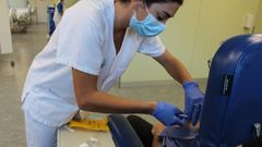 Ensayo con la vacuna de Hipra en el Hospital HM Modelo de A Coru�a