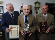 Jos� Dur�n el d�a de su homenaje, en el 2001