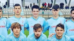 Lautaro de Le�n, conocido futbol�sticamente como Lauti, en el medio de la imagen