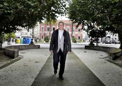 Mon Reir�s considera que para avanzar su partido tiene que cambiar criterios y personas.