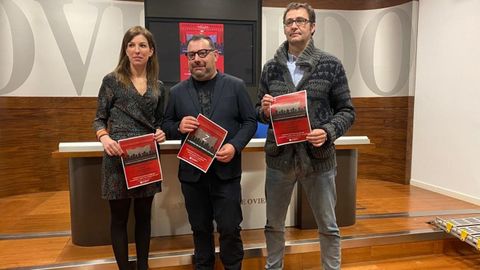 Cosme Marina (centro) nuevo director del Festival Internacional de Santander