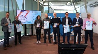 Presentaci�n de la edici�n n�mero 12 de la carrera compostelana.