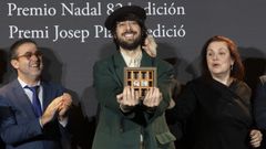 David Ucl�s recollendo o d�a de Reis o Premio Nadal.