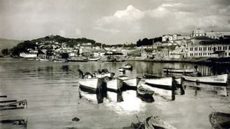 Aspecto de Guixar, en Teis, donde naci&oacute; una potente industria conservera a comienzos del siglo XX