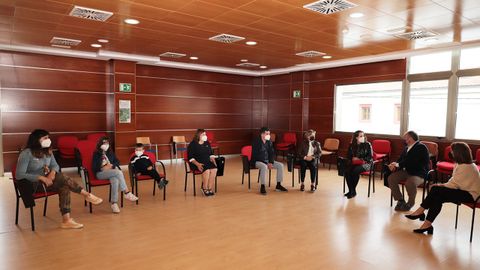 Imagen de archivo del acto llevado a cabo en el consistorio de Culleredo, por lo que se le reconoció a Dismacor su labor en el vigésimo aniversario de su fundación