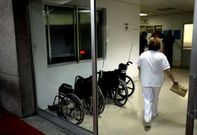 Imagen de la entrada al servicio de Urgencias en el Hospital Arquitecto Marcide.